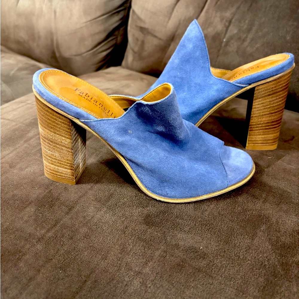 Fabianelli Periwinkle Shoe Size 7